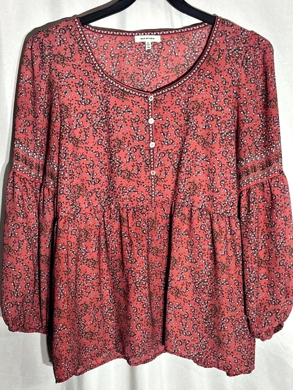 Max Studio Floral Blouse in Red, White & Black Size XL Like New